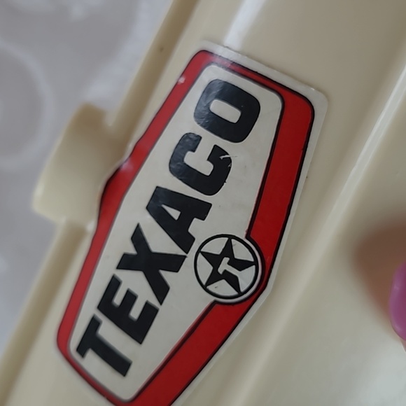 Vintage Playskool Texaco Garage and accessories - Picture 4 of 16